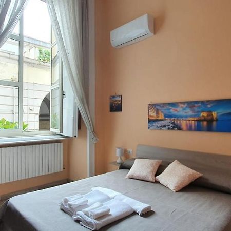 Le Vie Del Centro - B&B Неаполь Экстерьер фото