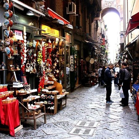 Le Vie Del Centro - B&B Неаполь Экстерьер фото